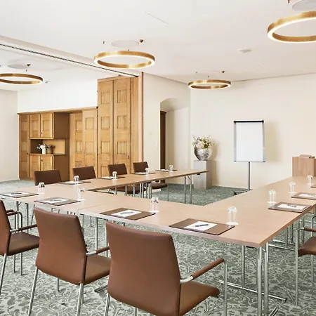 Hotel Uzwil 4*