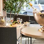 Hotel Uzwil ホテル Uzwil