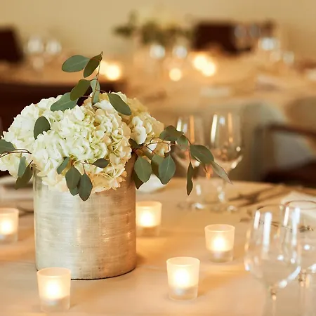 Hotel Uzwil Szálloda 4*