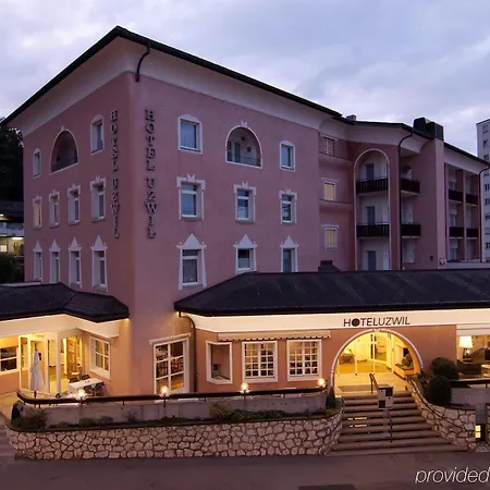 Szálloda Hotel Uzwil 4*